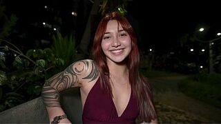 Nicer Than Tinder rage- She Got Rizzed In The Park And  Rock Hard